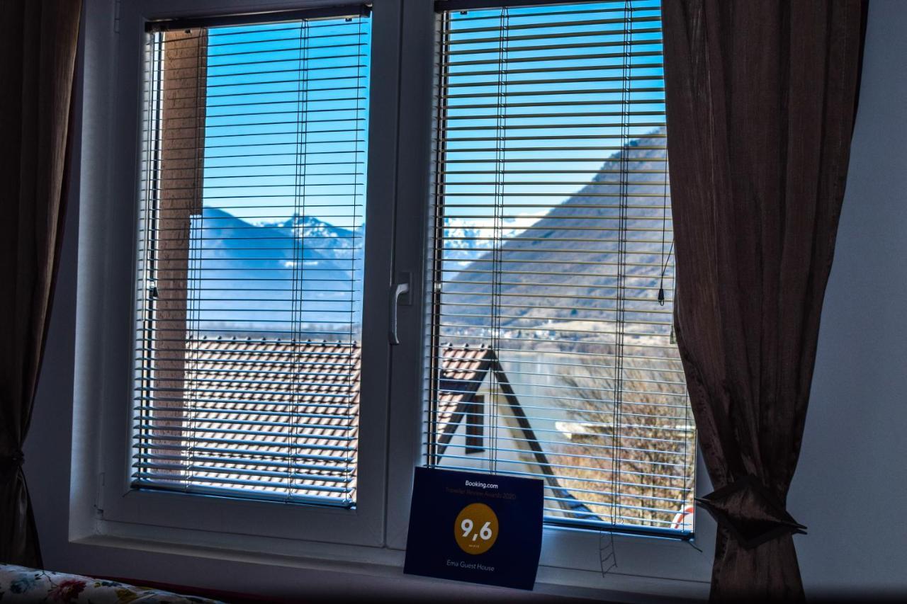 Ema Guest House Плав Екстериор снимка
